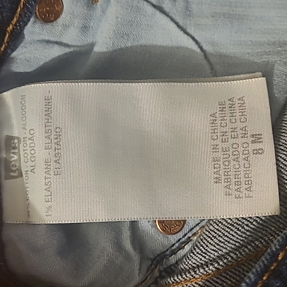 Levi's Jeans Slight Curve Classic bootcut size 8 / 29 dark wash Stretch - Picture 4 of 11